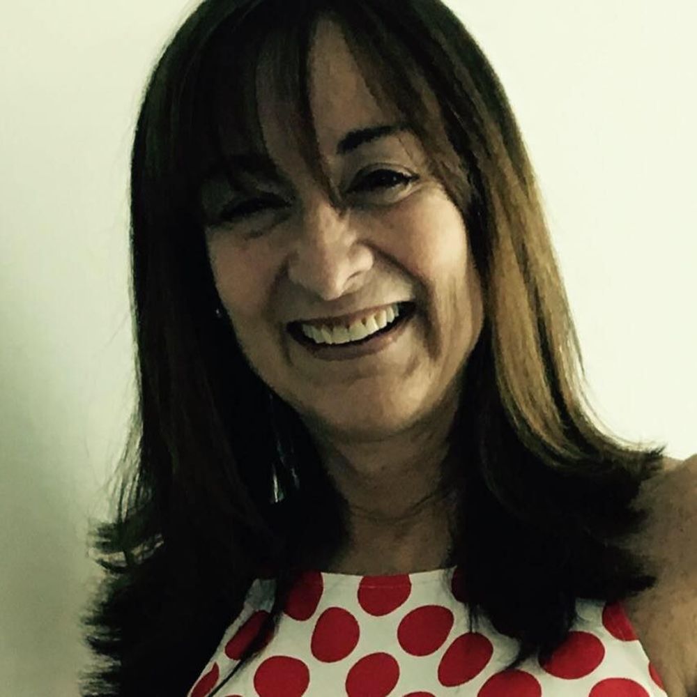 Meet your Posher, Yoly